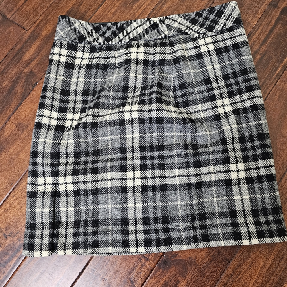 L.L. Bean Black and Gray Plaid Pencil Skirt Womens Size 14 Reg